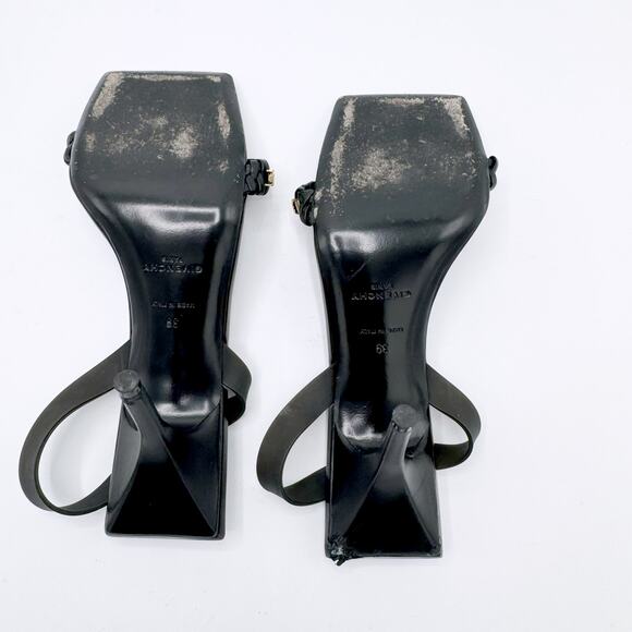 Givenchy  G Leather Sandals - Picture 15 of 16